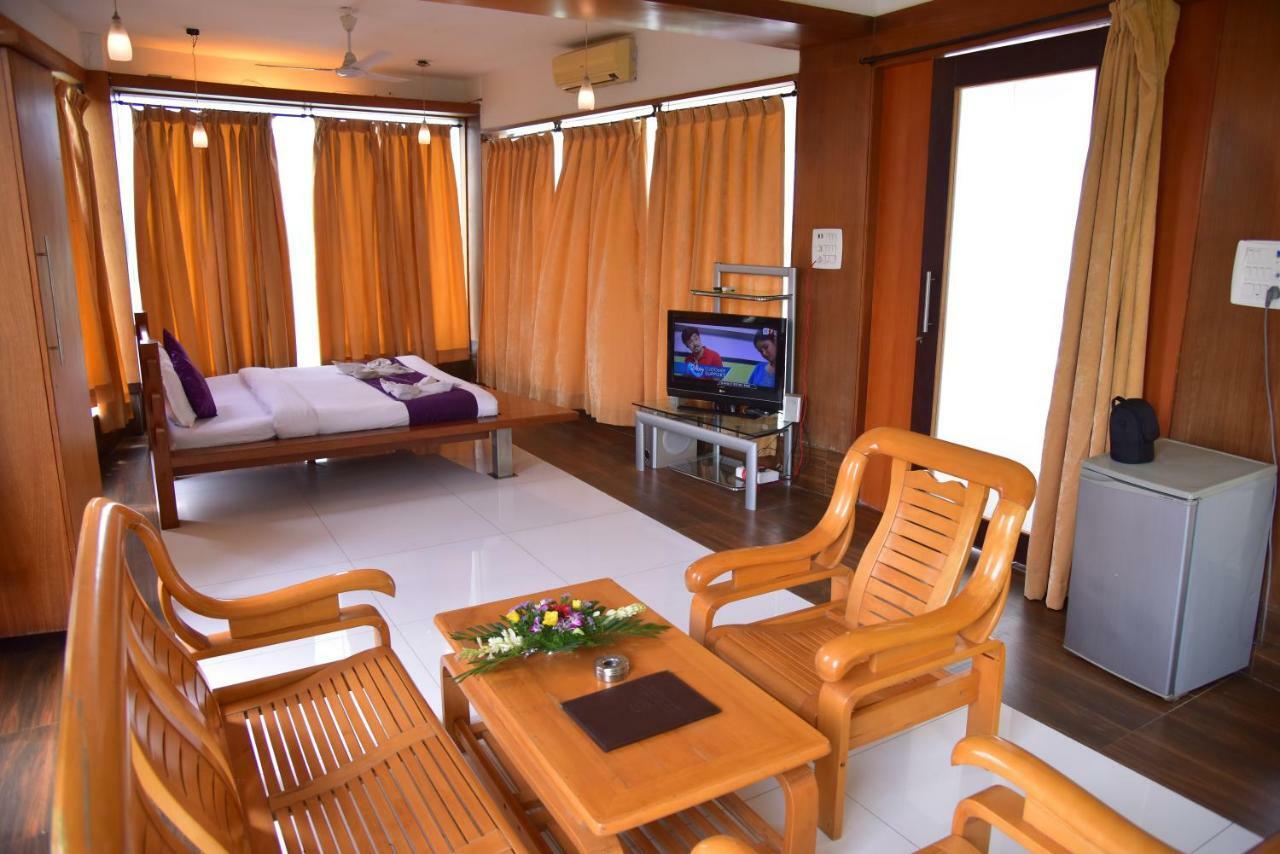 Palette - Spring Hills Resort Pirangut Esterno foto